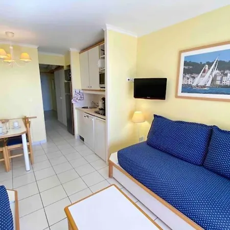 Appartement 2p With Pool Near The Sea